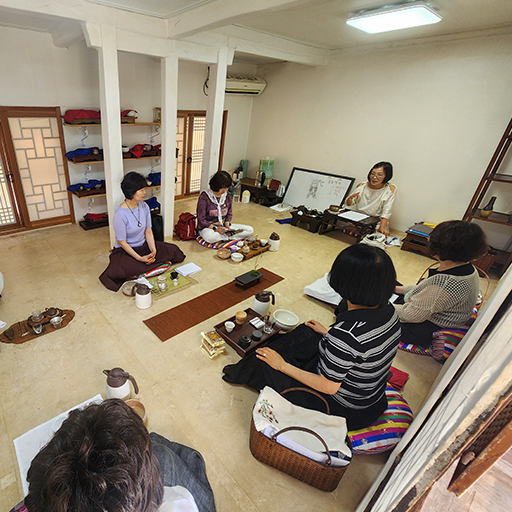 차향심향(茶香心香) 월봉 다례학교